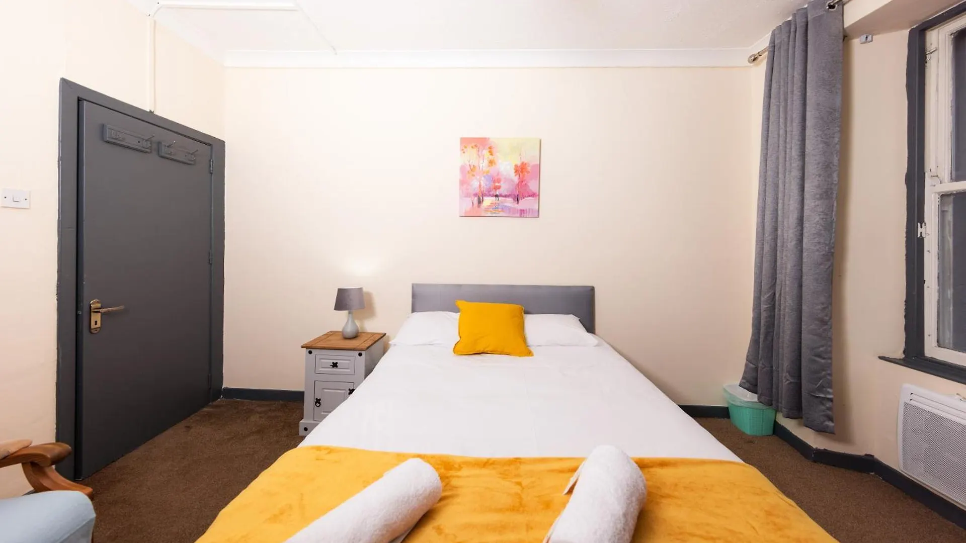 Apartamento In Old Town, Cozy 4 Bedroom Flat Edimburgo