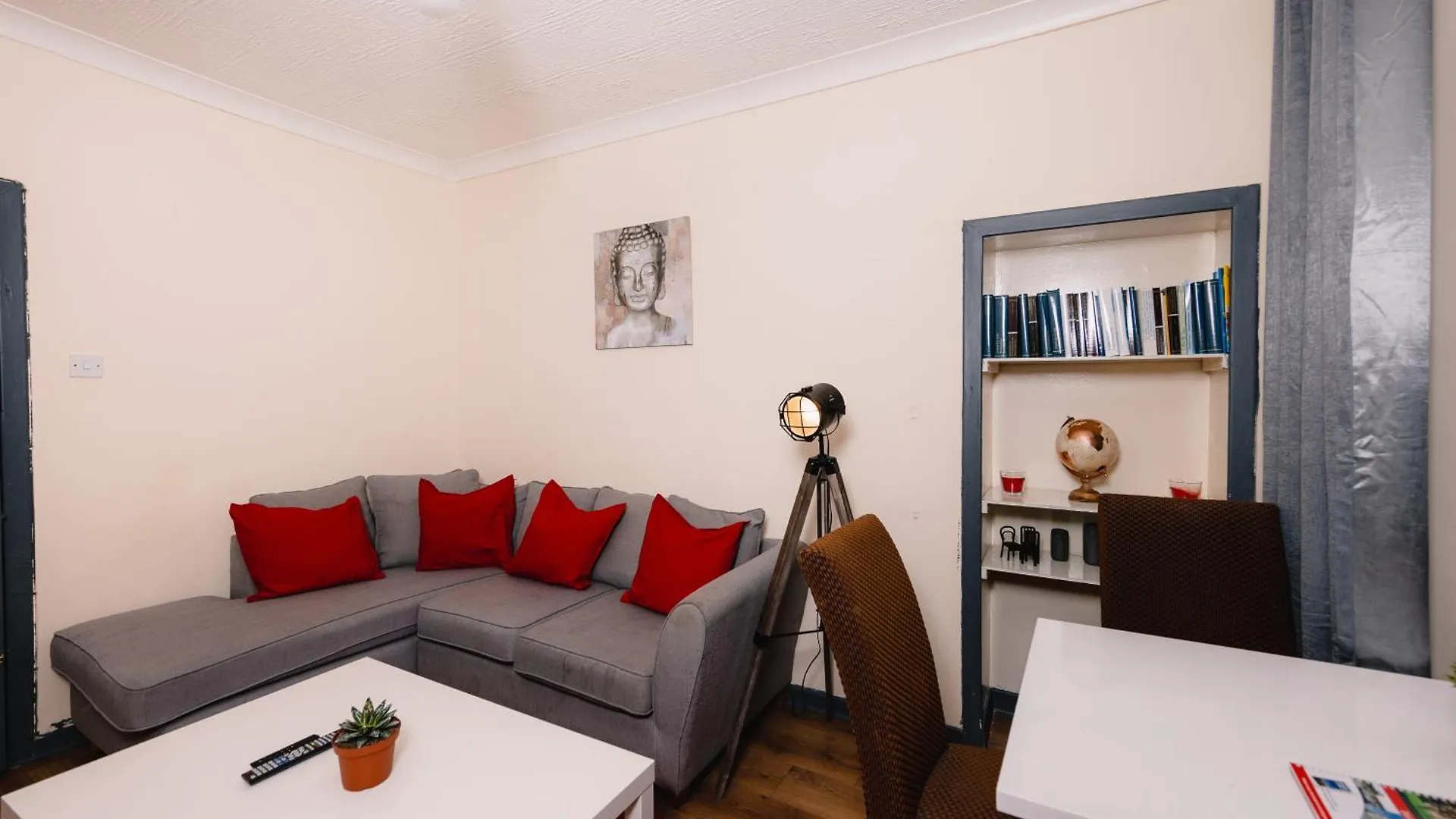 Apartamento In Old Town, Cozy 4 Bedroom Flat Edimburgo